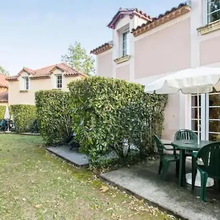 Holiday home Evasion De Reve Nature ,piscine Et De Peche *
